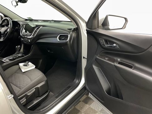 Used 2020 Chevrolet Equinox LT FWD image 35