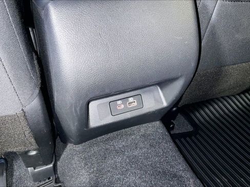 Certified 2025 Nissan Altima 2.5 SV w/ SV Premium Package FWD image 32