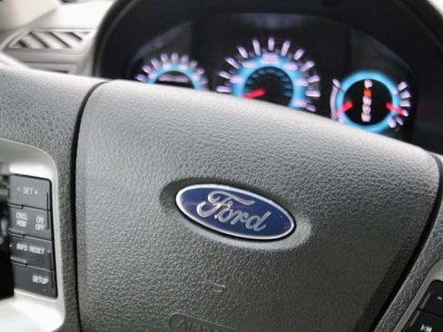 Used 2012 Ford Fusion SEL image 20