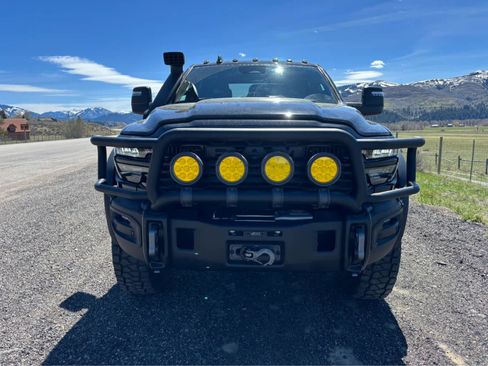 New 2025 RAM 2500 Big Horn image 29