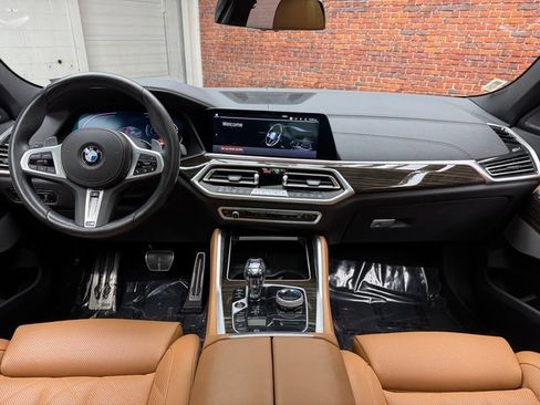 Certified 2023 BMW X6 xDrive40i w/ Executive Package image 12