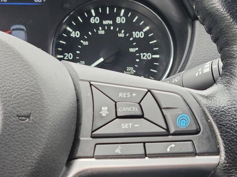 Used 2020 Nissan Rogue Sport SL AWD/4WD image 21
