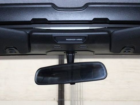 Used 2022 Jeep Wrangler Unlimited Sport image 27