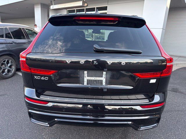 Used 2024 Volvo XC60 T8 Plus w/ Protection Package Premier AWD/4WD image 4