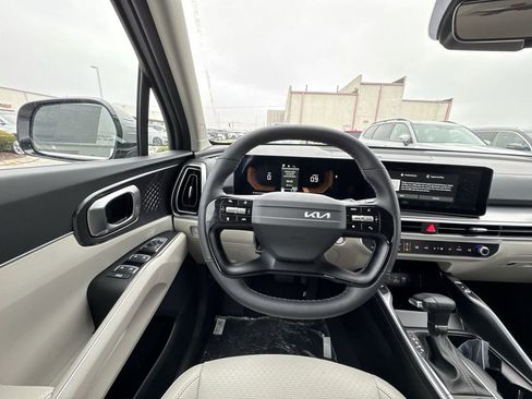 New 2026 Kia Sorento S FWD image 14