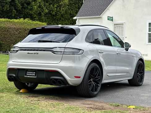 Certified 2022 Porsche Macan GTS AWD/4WD image 8