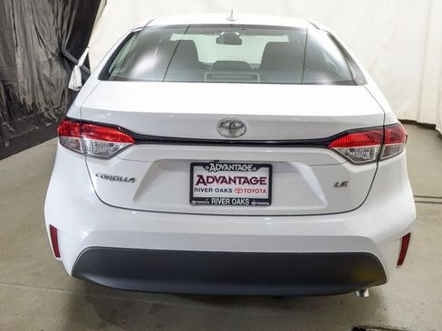 Certified 2024 Toyota Corolla LE image 6