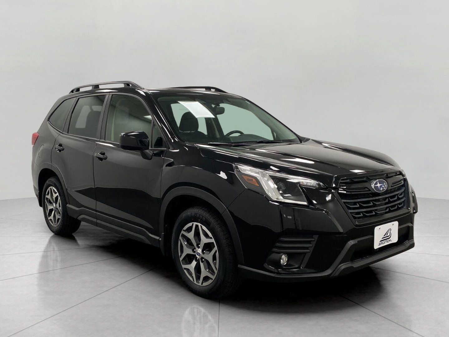 Used 2024 Subaru Forester Premium AWD/4WD image 1