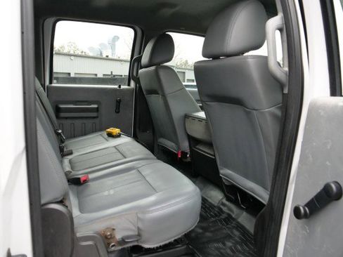 Used 2014 Ford F450 XL w/ Trailer-Tow Package image 34