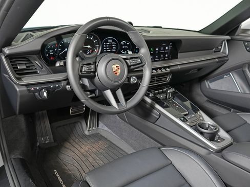 Used 2024 Porsche 911 Targa 4S image 4