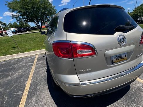 Used 2015 Buick Enclave Leather FWD image 11