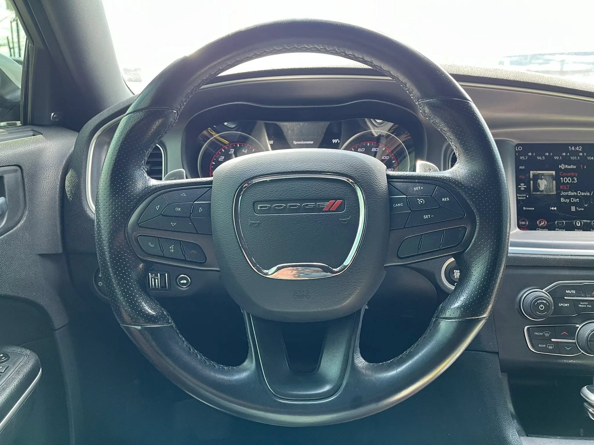 Used 2020 Dodge Charger SXT AWD/4WD image 47