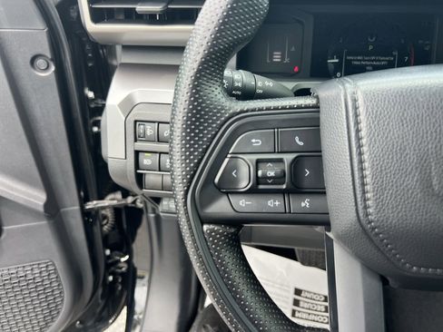 Used 2025 Toyota Tacoma SR5 RWD image 19