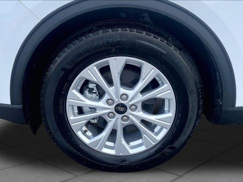Certified 2025 Ford Escape Active FWD image 11