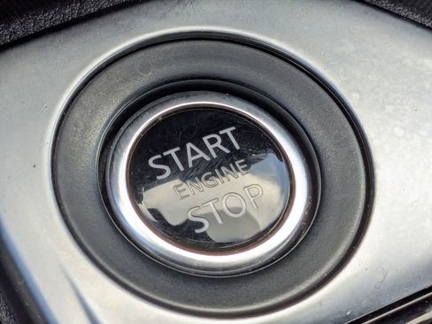 Used 2021 Nissan Sentra SV image 20