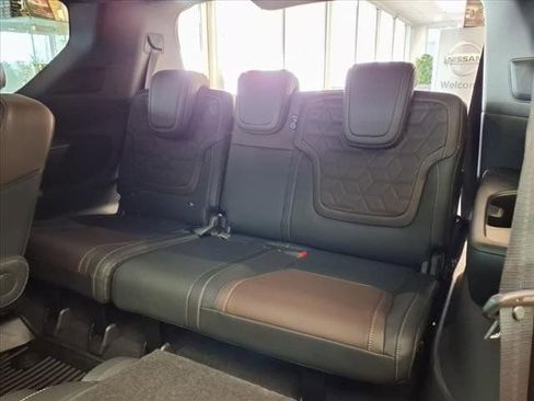 New 2025 Nissan Armada Platinum Reserve image 29