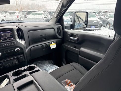 New 2026 GMC Sierra 2500 Pro w/ Convenience Package image 26