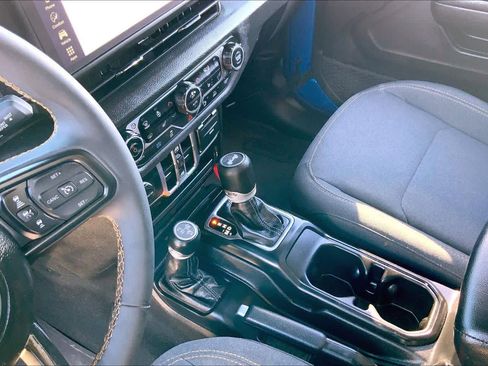 Used 2024 Jeep Wrangler Sport S w/ Convenience Group image 15