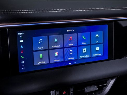 Certified 2025 Porsche Macan Turbo Electric image 23