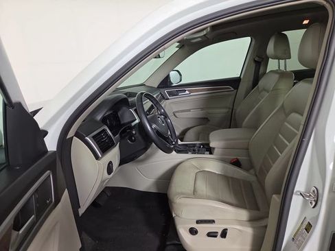Used 2018 Volkswagen Atlas SEL Premium AWD/4WD image 12