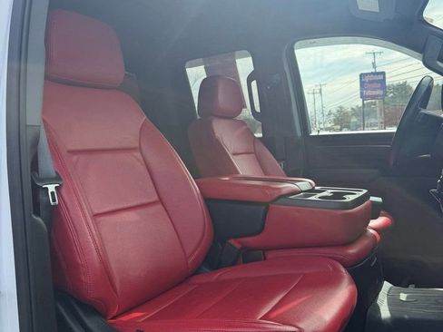 Used 2024 GMC Sierra 2500 SLE image 14