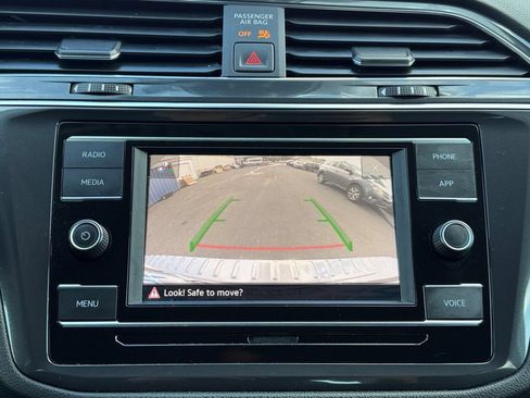 Used 2023 Volkswagen Tiguan S w/ Driver Assistance Package FWD image 15