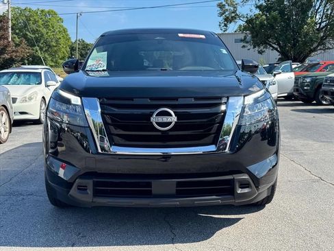 Certified 2024 Nissan Pathfinder S FWD image 8