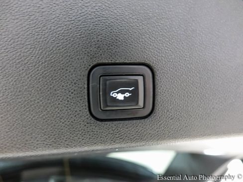 Used 2021 Cadillac XT6 Sport image 24