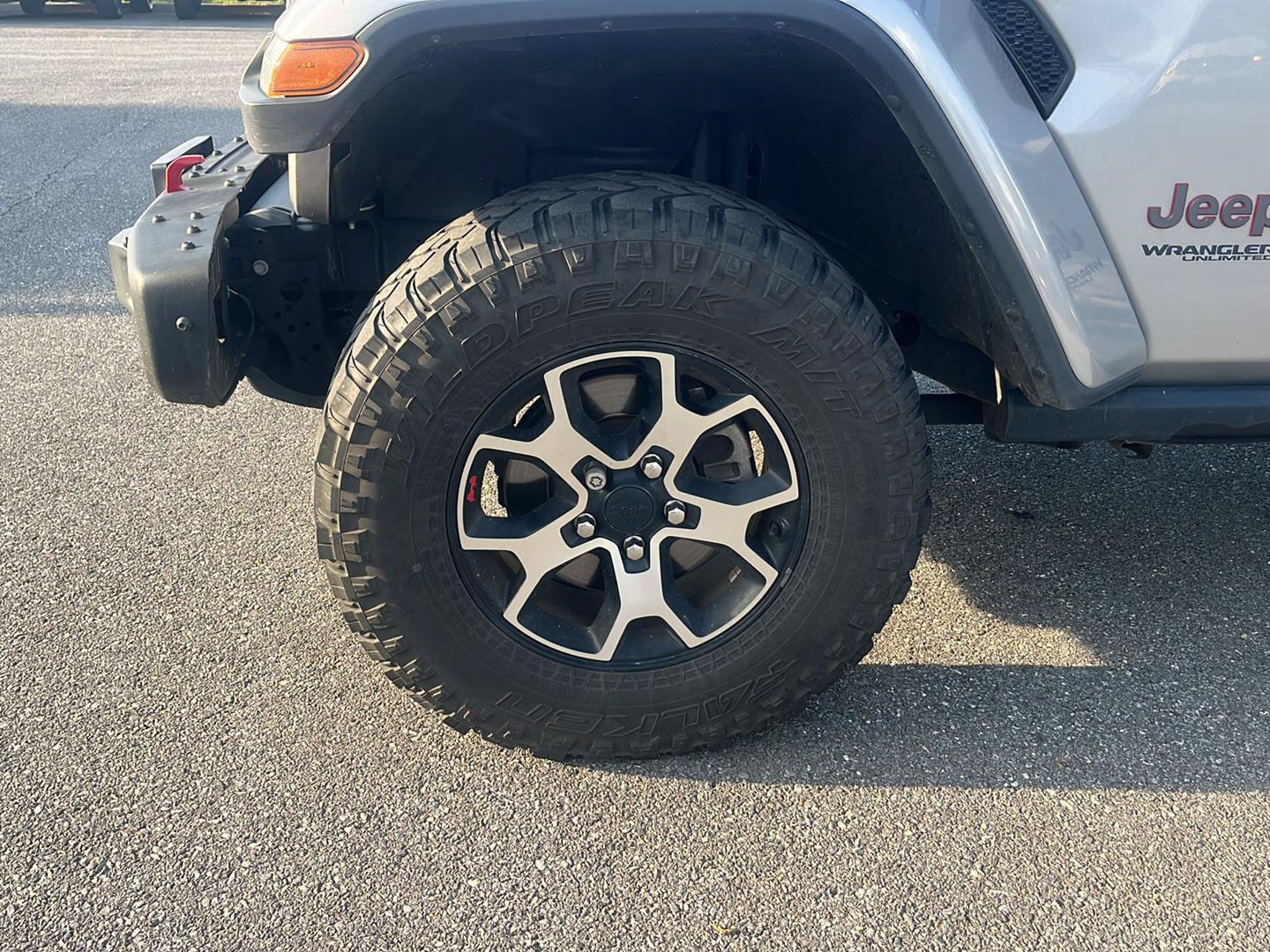 Used 2020 Jeep Wrangler Unlimited Rubicon AWD/4WD image 9