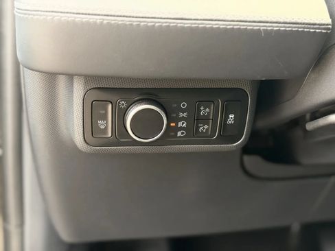 Used 2024 Ford Mustang Mach-E Premium AWD/4WD image 25