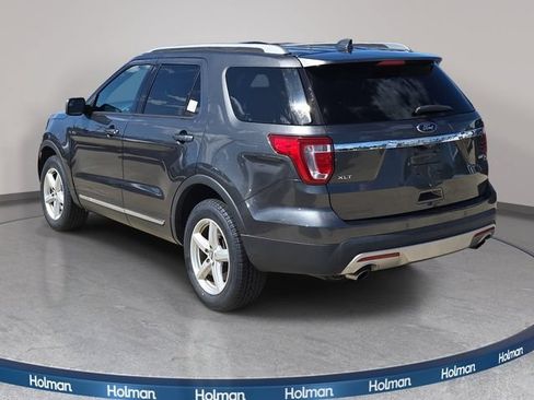 Used 2017 Ford Explorer XLT AWD/4WD image 8