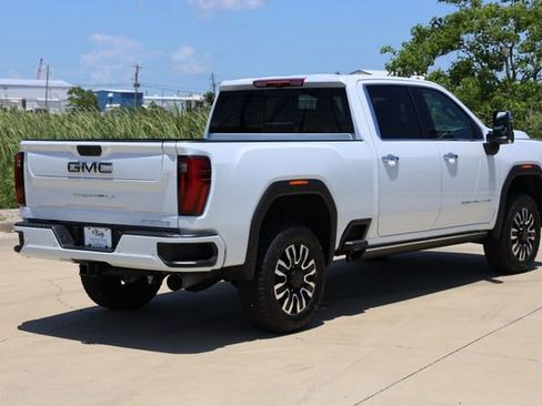 New 2026 GMC Sierra 2500 Denali Ultimate w/ Max Trailering Package AWD/4WD image 8