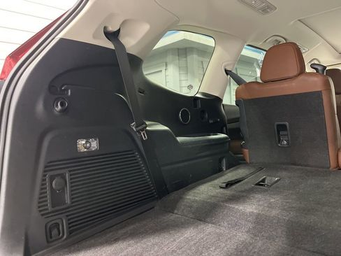 Used 2019 Subaru Ascent Touring w/ Popular Package #2 image 39