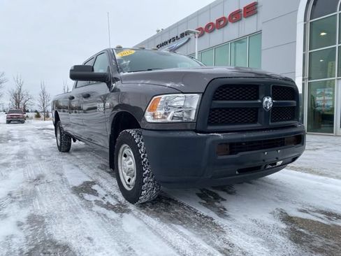 Used 2016 RAM 2500 Tradesman w/ Popular Equipment Group RWD image 3