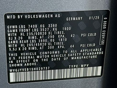 Used 2025 Volkswagen ID. Buzz Pro S Plus image 25