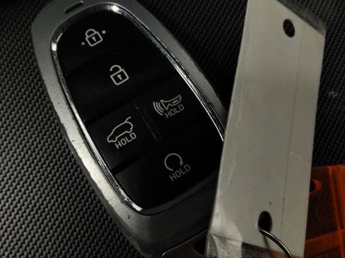 Used 2023 Hyundai Santa Fe SEL image 41