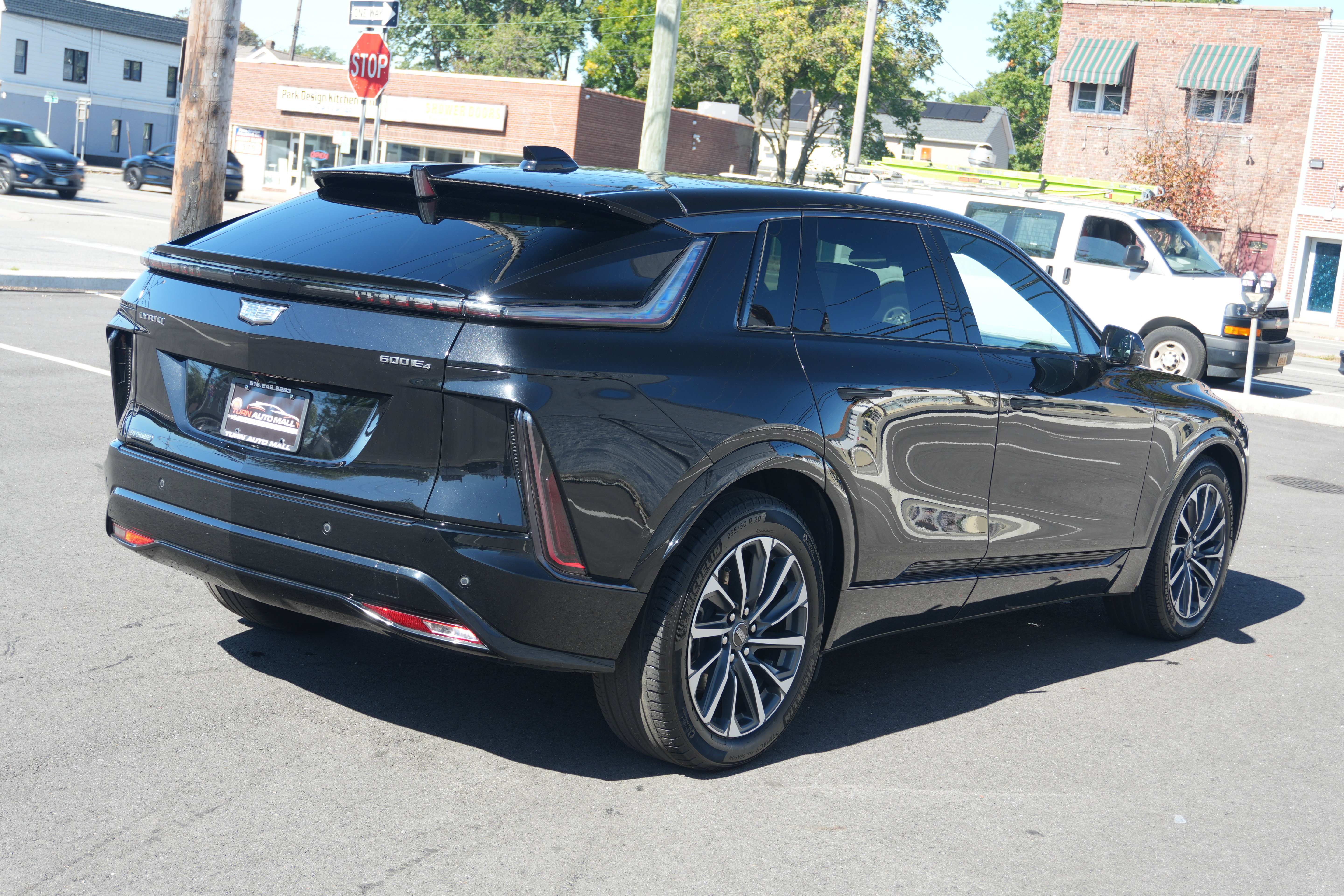 Used 2024 Cadillac Lyriq Sport AWD/4WD image 5