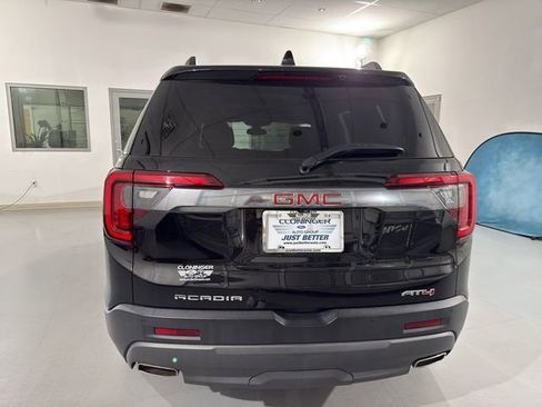 Used 2023 GMC Acadia AT4 w/ Technology Package AWD/4WD image 8