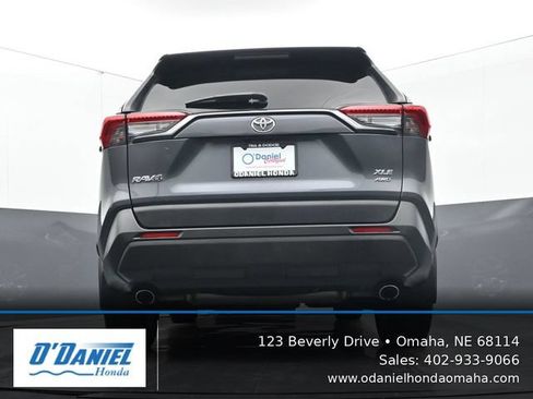 Used 2020 Toyota RAV4 XLE Premium AWD/4WD image 11
