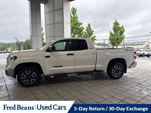Used 2021 Toyota Tundra SR5 w/ TRD Off-Road Package AWD/4WD image 24