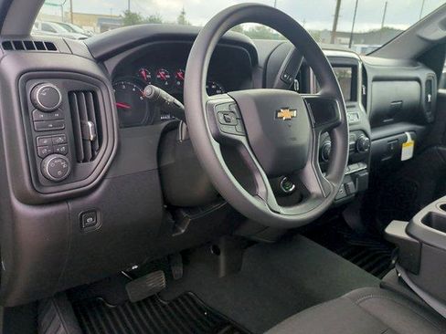 New 2026 Chevrolet Silverado 2500 Custom w/ Custom Value Package AWD/4WD image 10