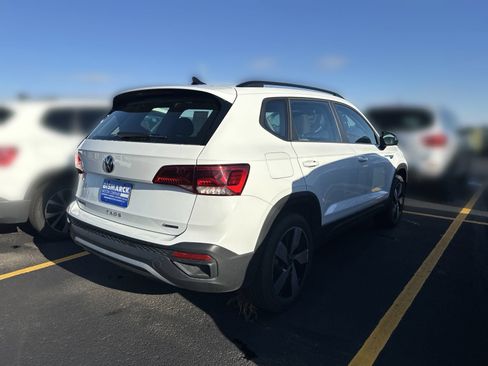 Used 2024 Volkswagen Taos S AWD/4WD image 3