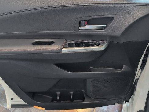 Certified 2022 Toyota Sienna XSE image 23