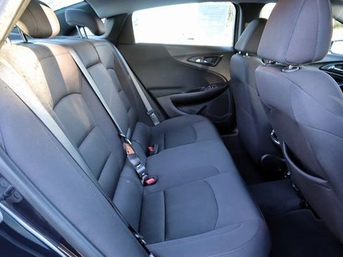 Used 2023 Chevrolet Malibu LT image 21