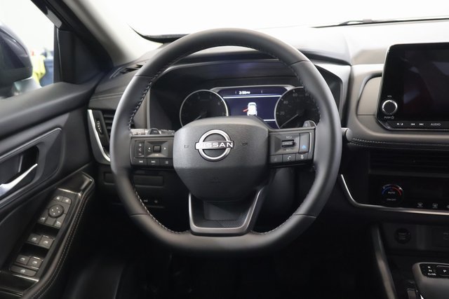 New 2026 Nissan Rogue SV AWD/4WD image 14