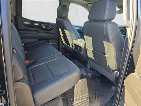 Used 2023 Chevrolet Silverado 1500 LT Trail Boss w/ Convenience Package II image 11