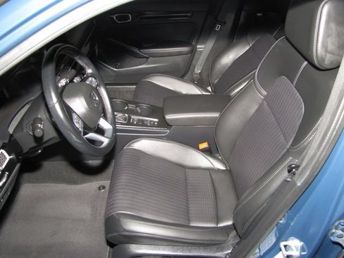Certified 2025 Honda Civic Sport Touring image 10