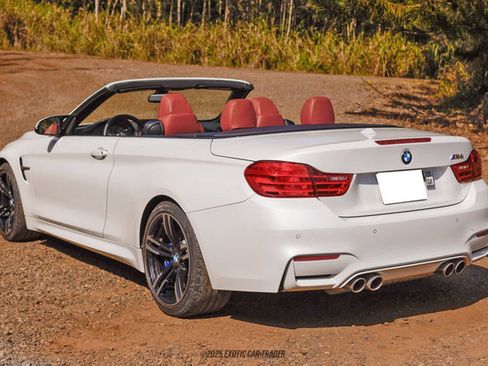 Used 2015 BMW M4 Convertible image 6