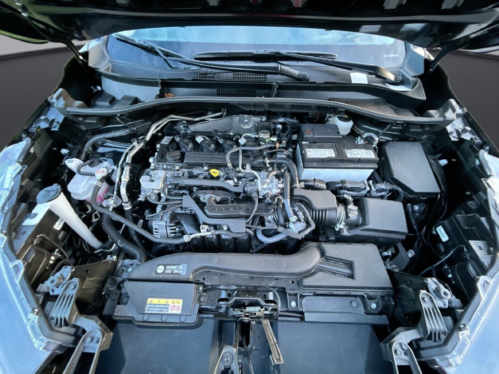 Certified 2025 Toyota Corolla Cross LE FWD image 32