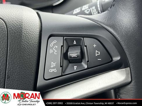 Certified 2022 Chevrolet Trax LT w/ LT Convenience Package image 23